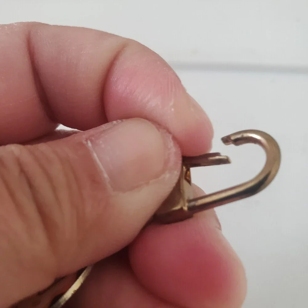 Cute Calico Cat Keychain Lobster Clasp Charm Gold Tone Modern Collectible